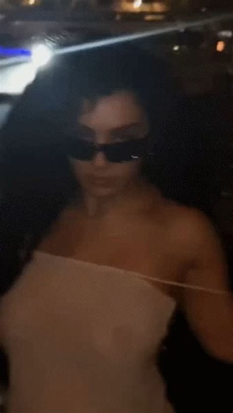 Charli XCX Big Tits Nipples Video Fappenist