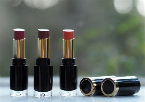 Revlon Super Lustrous Glass Shine Lipstick | British Beauty Blogger