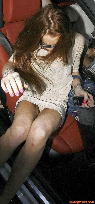 Lindsay Lohan Panties Upskirt Candid Nude Leaked Porn Photo 927422