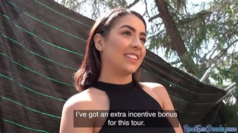 Latina Recogida Seducida Para Dar Cabeza Y Sexo Inclinado Xvideos