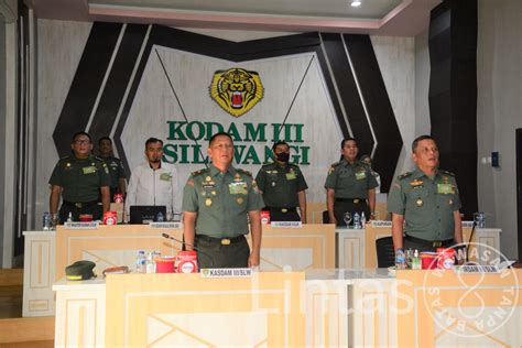 Kasdam III Slw Brigjen TNI Widjanarko Ikuti Acara Pembukaan Pelatihan