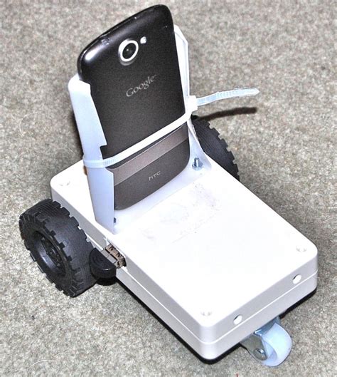 5 Surveillance Rover Making Android Accessories With IOIO Book