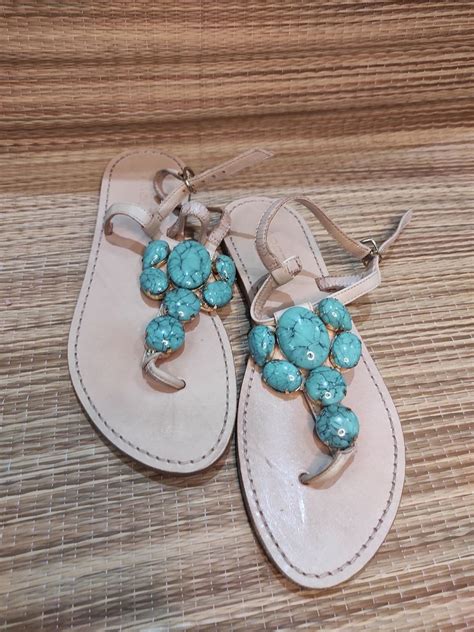 Sandália Nude Pedras Arezzo Tam 38 Sandália Feminina Arezzo Usado 67038032 enjoei