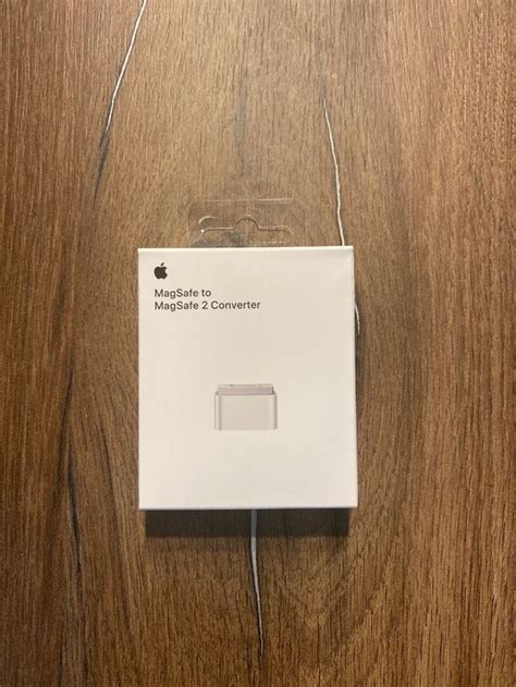 MagSafe to MagSafe 2 Comverter (Gebraucht) in Lyss für CHF 1 – mit ...