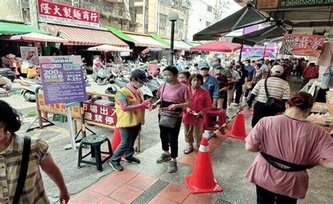 搶頭香！台中物調券今6 20首日登場 民眾、攤商都喊讚 享新聞