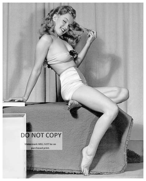 Marilyn Monroe Actress And Sex Symbol X Publicity Photo Cp