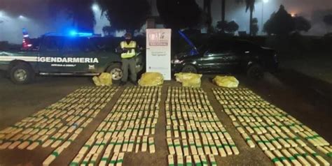 Corrientes Abandonaron Un Auto Con 182 Kilos De Marihuana En La Ruta