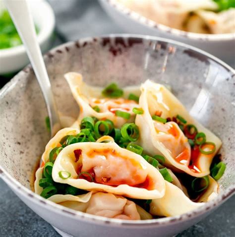 Sichuan Spicy Wontons Recipe Popular Chinese Dishes Food Dishes