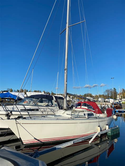 Albin Alpha. It is equipped with a renewed inboard engine Yanmar 10 h.p ...