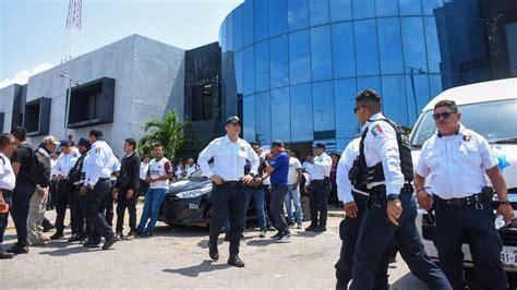 Tercer Día De Protestas De Policías En Campeche Denuncian Malos Tratos