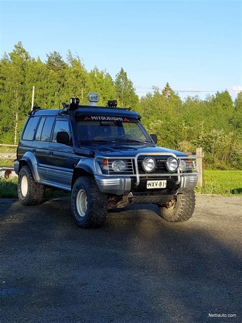 Mitsubishi Pajero 2.5TD GL 3d Maastoauto SUV 1995 - Vaihtoauto - Nettiauto