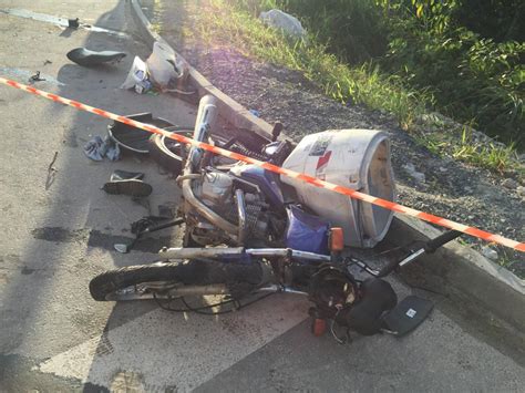 Motociclista Morre Em Acidente Carro Na Rodovia Ivo Silveira