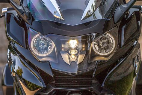 2018 Bmw K 1600 B Bagger Road Test Review Rider Magazine