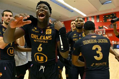 Revivez En Images La Folle Victoire D Orl Ans Loiret Basket Lille En