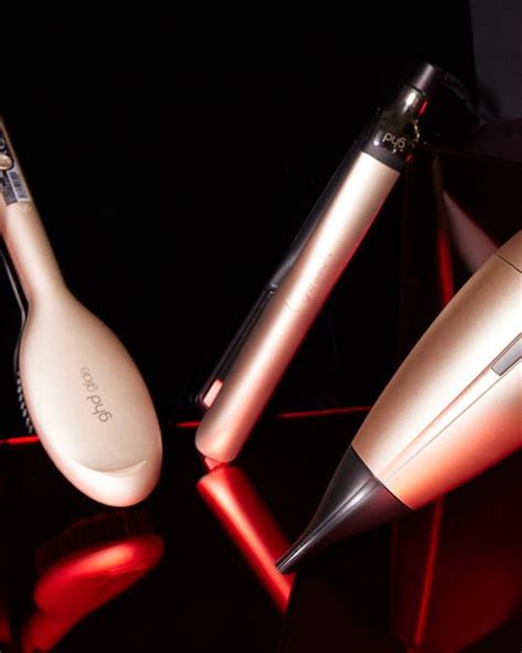 Ghd Gift Set Grand Luxe Champagne Gold Glide Hot Brush McIntyres Dundee Hairdressers