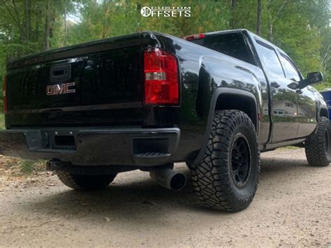 2015 Gmc Sierra 1500 With 17x9 Method Nv And 35125r17 Nitto Ridge Grappler And Lowered Adj