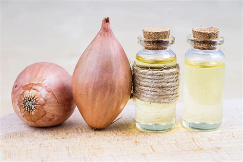 The Benefits Of Onion Juice Castor Oil For Hair Growth