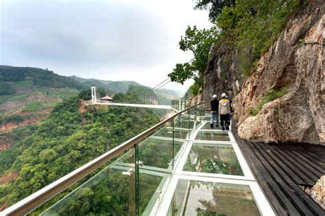 Bach Long Le Plus Long Pont De Verre Du Monde Au Vietnam