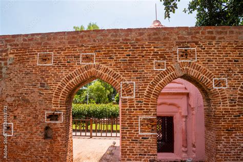 Jallianwala Bagh Bullet Marks