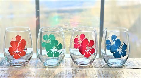 Hibiscus Wine Glasses Stemless Set Of 4 Coastal Barware Hibiscus Flower