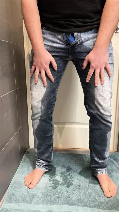 Free Piss Pants Gay Porn Videos Xhamster