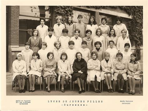 Photo De Classe Seconde économique De 1965 Lycée De Jeunes Filles