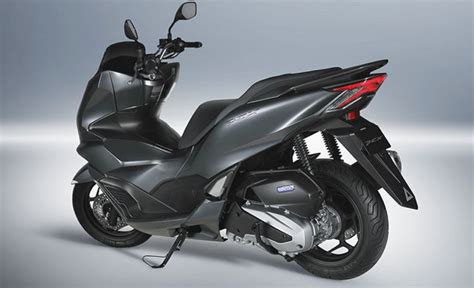 Honda PCX 160 2021 Dan PCX E HEV Jepang Banyak Perubahan