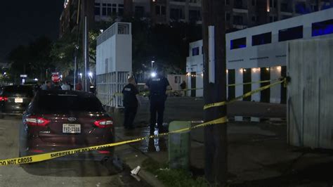 Houston Tiroteo En Club Nocturno Deja Muertos Y Heridos Telemundo