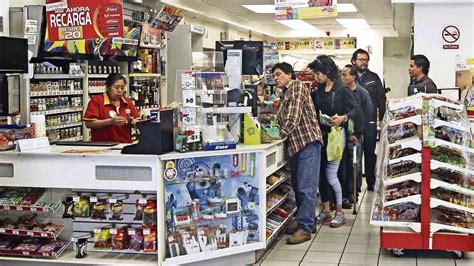 Guía completa Cómo realizar depósitos en OXXO para Banco Azteca