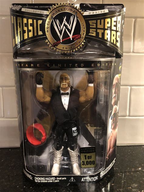 WWE WWF Jakks Classic SuperStars Hulk Hogan Toyfare Exclusive 1 Of 3000