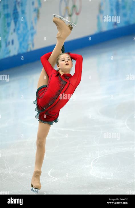 15 Year Old Yulia Lipnitskaya Of Russia Performs During The Figure