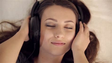 Girl In Love Listening Music In Bed Stock Footage Video Of Recreation