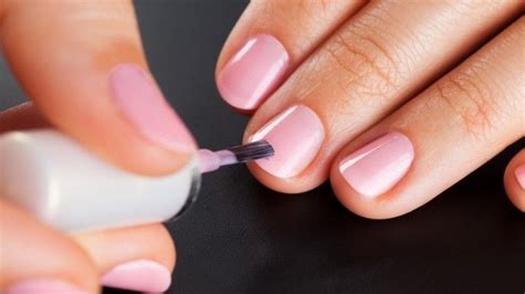 Image De Ballerina Darf Man Auf Gelnagel Nagellack Drauf Machen