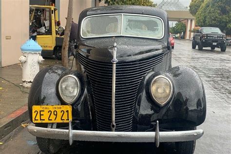 1938 Ford Standard 2 Door Sedan 5 Barn Finds