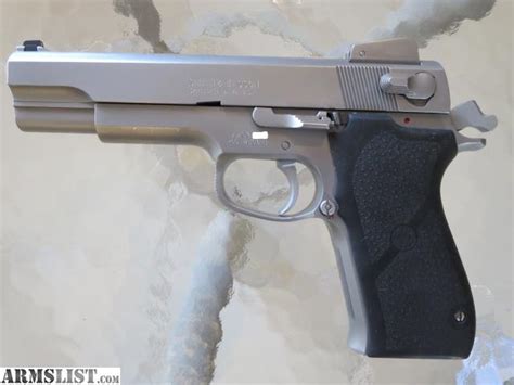 ARMSLIST - For Sale: Smith and Wesson 4506-1