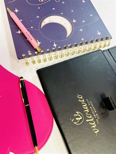 Victoria & Co - En cada proceso hay evolución. Marca la...