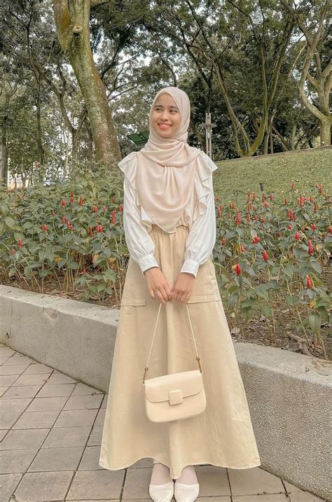 Pin By Arifin On Hijab Anggun Muslimah Fashion Casual Modest Fashion