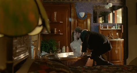 Nude Video Celebs Suzan Crowley Nude Born Of Fire