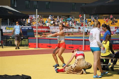 Powiat Zdu Skowolski Nagrodzi Sportowc W Czeka Na Wnioski Na Nagrody I