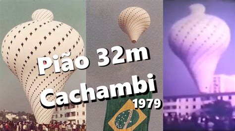 Pião 32m Turma do Cachambi Fogueteiro e Bandeira RJ 1979 Ivo