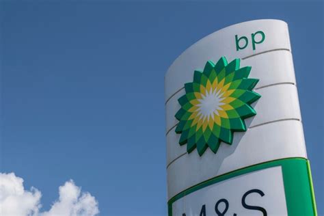 92 Bp Garage Royalty-Free Images, Stock Photos & Pictures | Shutterstock 