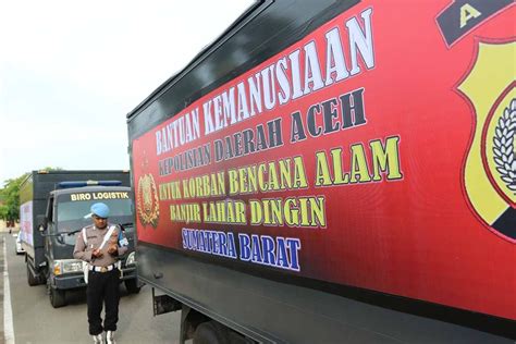 Polda Aceh Kirim Bantuan Untuk Korban Bencana Di Sumbar Antara News Aceh