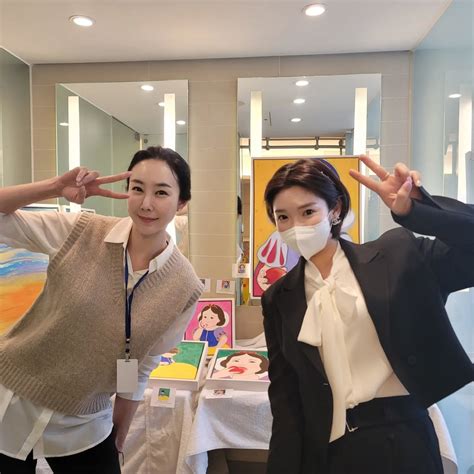 Sao nữ bị gạ gẫm khiếm nhã hàng chục năm chỉ vì cảnh hở sốc trong phim Sex is Zero