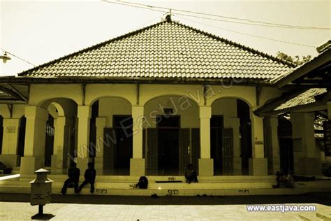 Sunan Bonang Mosque – Visit Indonesia – The Most Beautiful Archipelago in The World