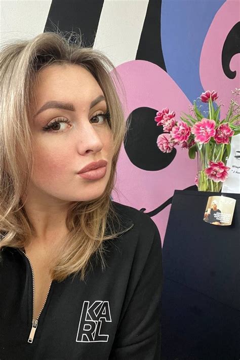 Wonderful Anna Y O From Kharkov With Blonde Hair Id Ladadate