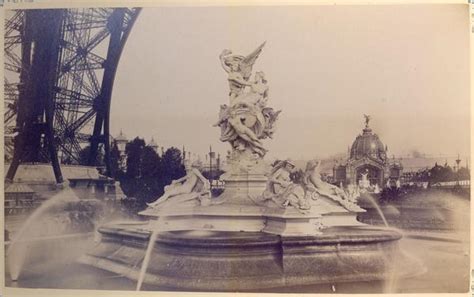 Album de la Exposición Universal de París de 1889 Fuente ornamental