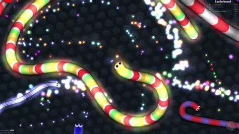 Slither Io Troll Hacker Snake Vs Tiny Pro Snakes Epic Slitherio