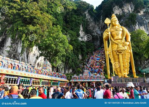 Thaipusam festival editorial image. Image of moon, full - 161144130