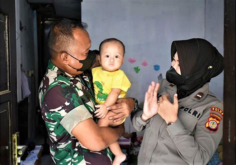 Beri Dukungan Moril Dandim Kota Yogyakarta Kunjungi Penderita