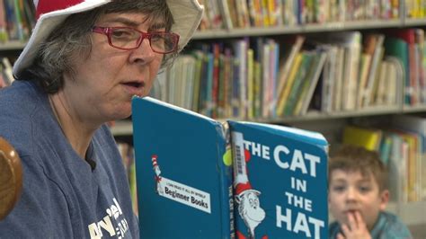 Averys Creek Students Celebrate Dr Seuss Birthday Wlos